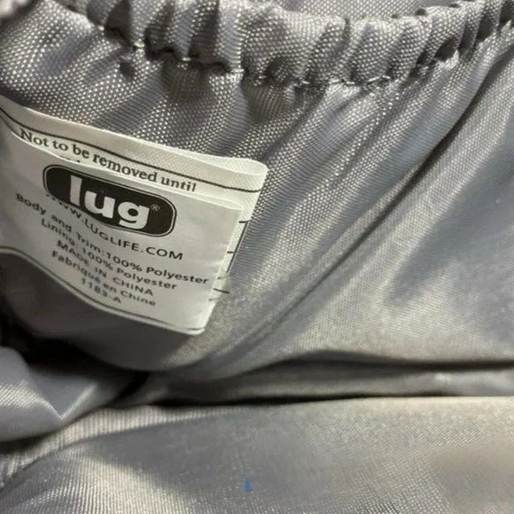 Lug Carousel Bag in Paint Pearl – Lightweight Travel Crossbody – NWT - Picture 14 of 16